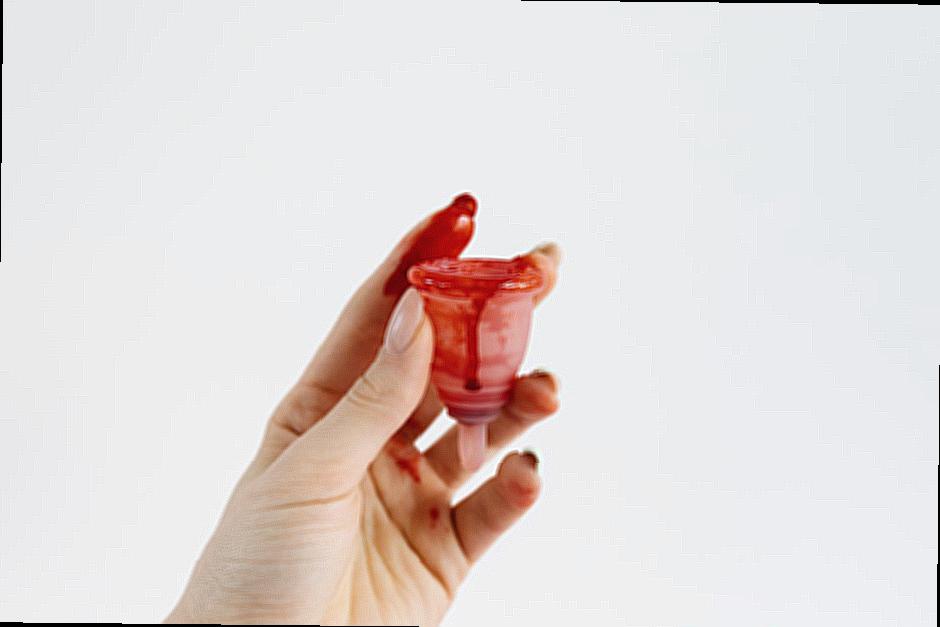 How to Properly Clean Your Menstrual Cup: A Step-by-Step Guide to Boiling.